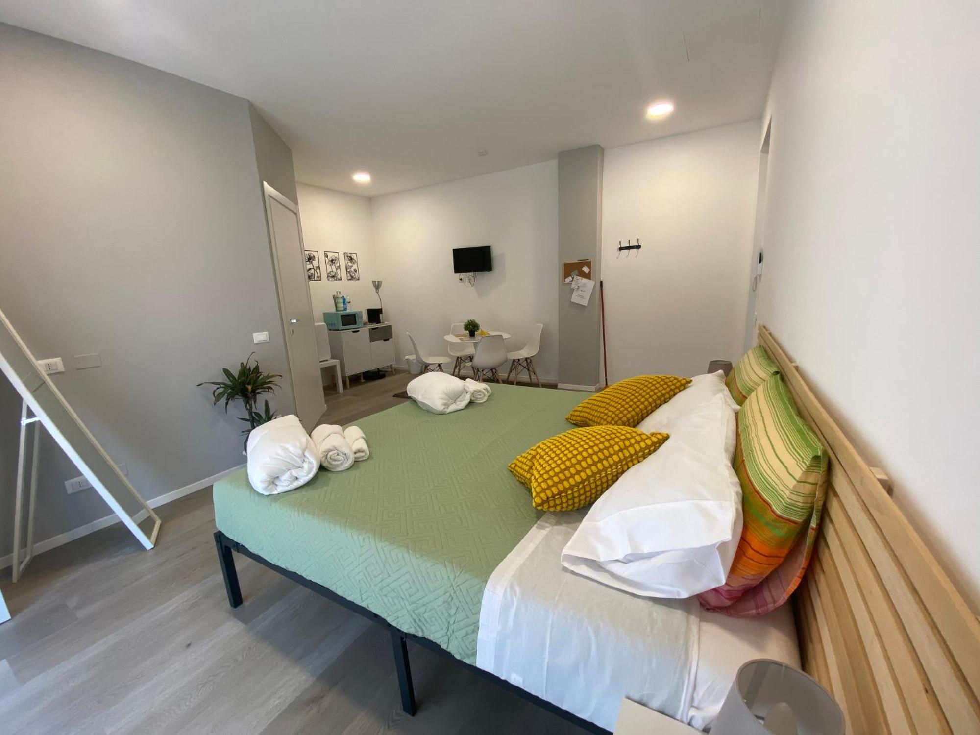 Onlyrooms로 외부 사진